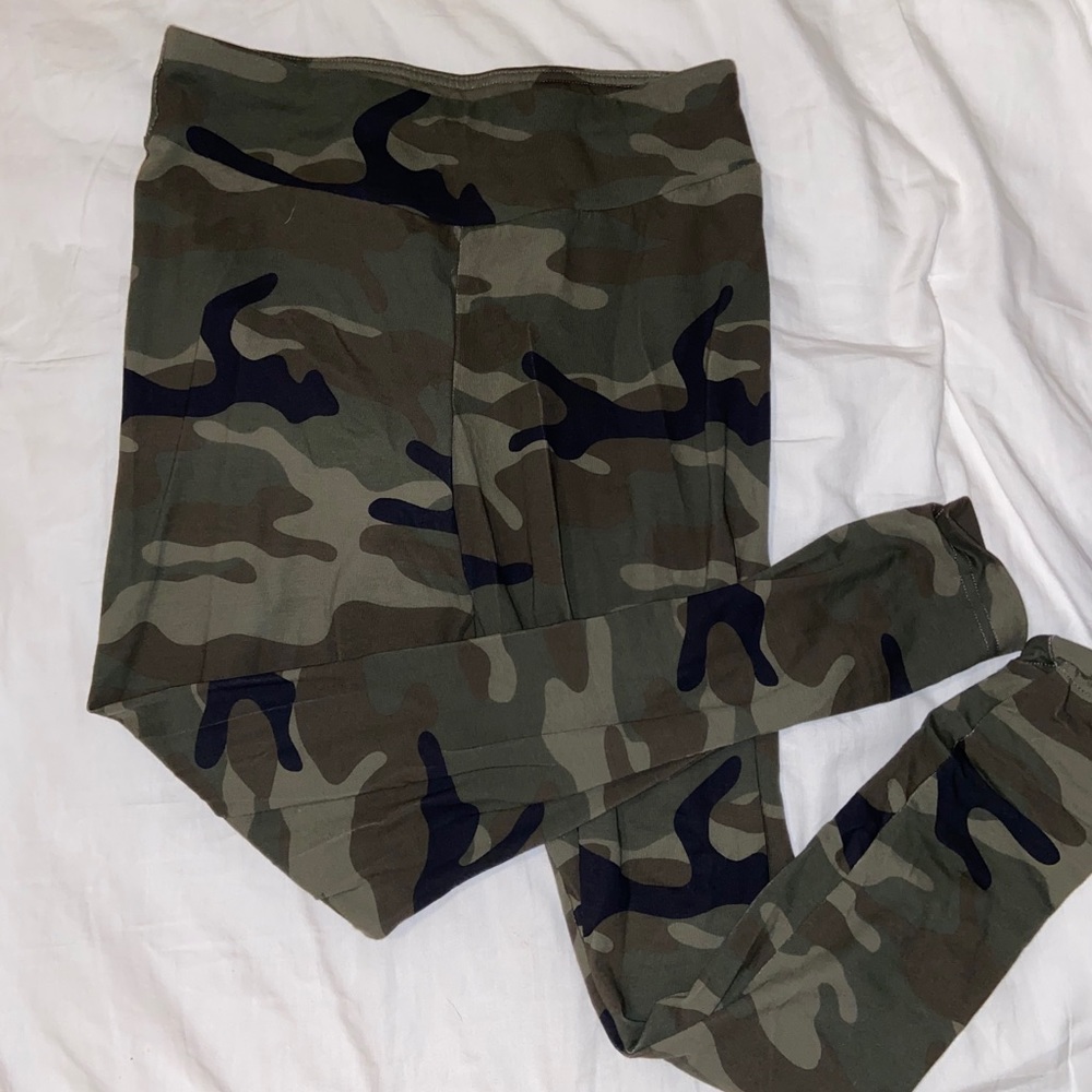 Camouflage leggings